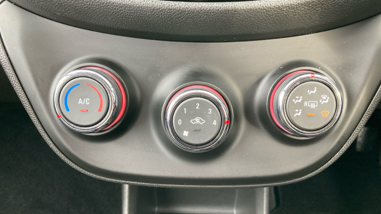 Vauxhall Viva 1.0 SE 5dr [A/C] Petrol Hatchback